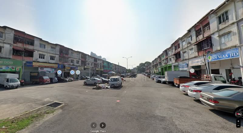 Kedai untuk Disewa di Kawasan Perniagaan Desa Ria (Balakong) - Kevin Chen - Exterior - PropertyGuru.com.my