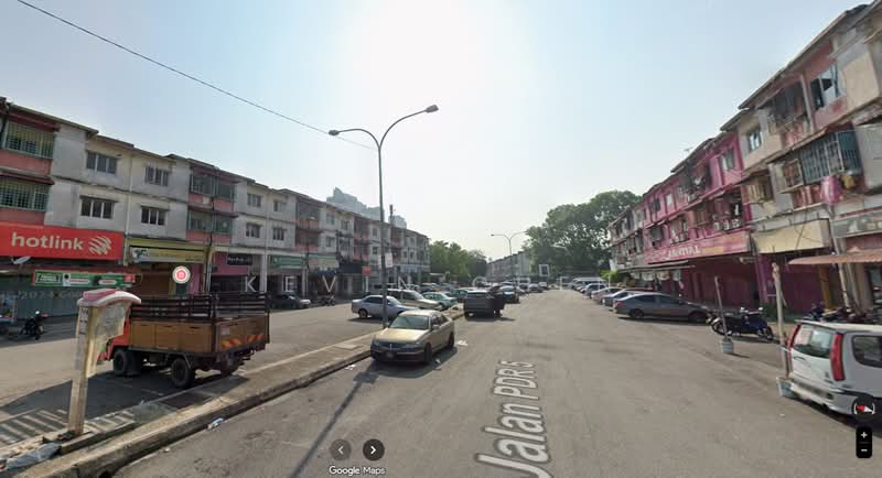 Kedai untuk Disewa di Kawasan Perniagaan Desa Ria (Balakong) - Kevin Chen - Exterior - PropertyGuru.com.my