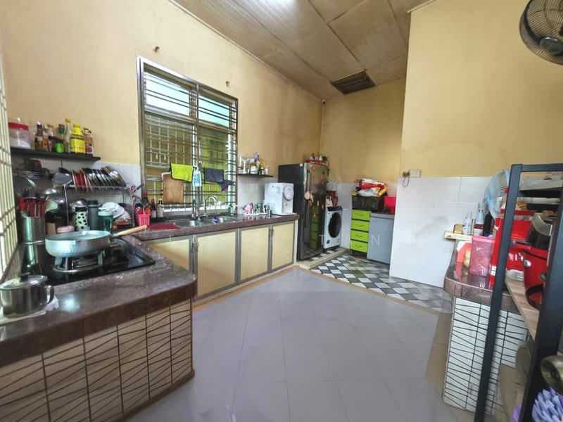 Rumah Teres 1 Tingkat untuk Dijual di Taman Nusa Bestari 2 (Iskandar Puteri (Nusajaya)) - Jason Tan - Kitchen - PropertyGuru.com.my