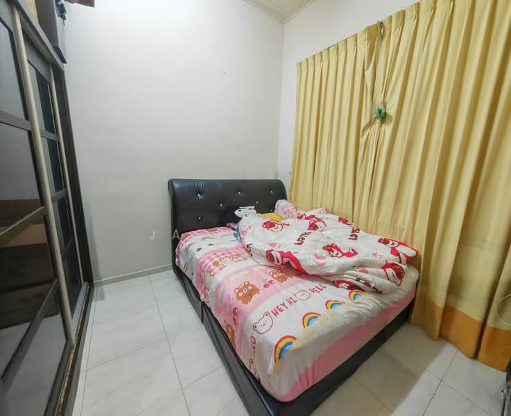 Rumah Teres 1 Tingkat untuk Dijual di Taman Nusa Bestari 2 (Iskandar Puteri (Nusajaya)) - Jason Tan - Bedroom - PropertyGuru.com.my