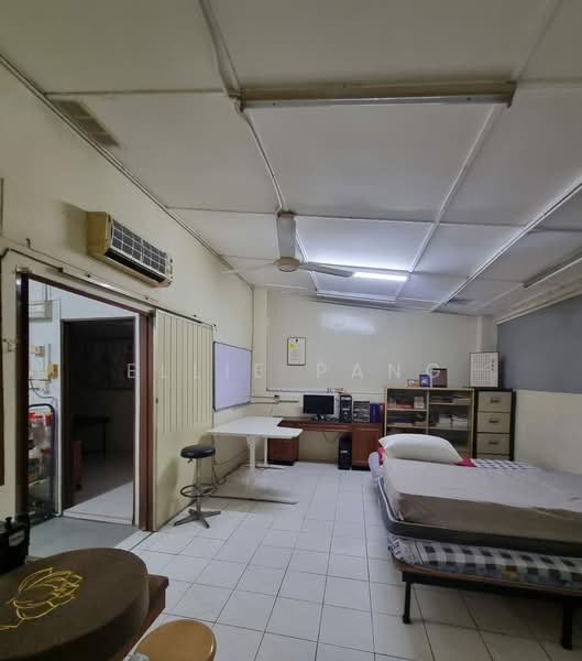 Banglo Pautan untuk Dijual di Kampung Laksamana (Batu Caves) - Ellie Pang - Bedroom - PropertyGuru.com.my