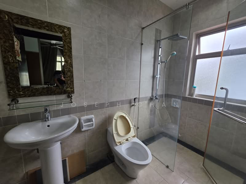 Bungalow for Sale in Setia Eco Park (Setia Alam) - Joseph Chan - Bathroom - PropertyGuru.com.my