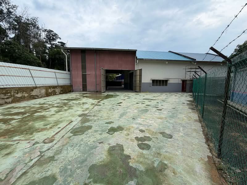 Factory for Rent in Mambau (Rantau) - Leo Goh - Exterior - PropertyGuru.com.my