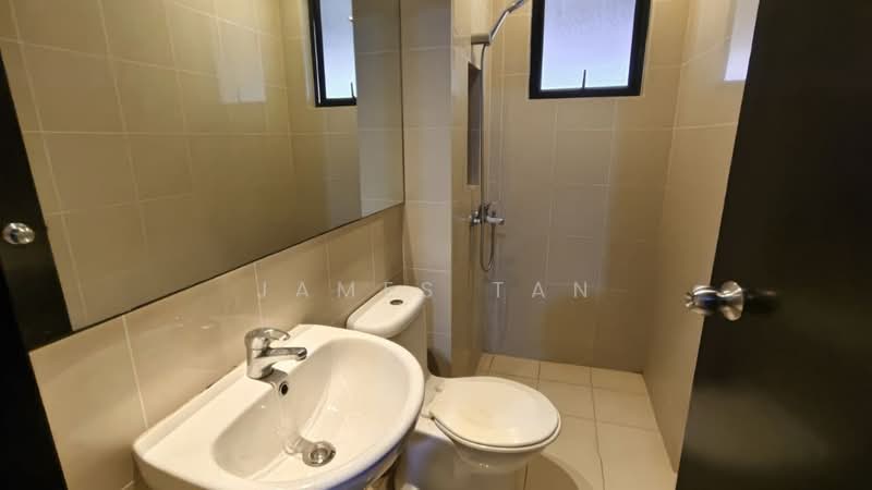 2-storey Terraced House for Rent in Leisure Farm (Gelang Patah) - James Tan - Bathroom - PropertyGuru.com.my