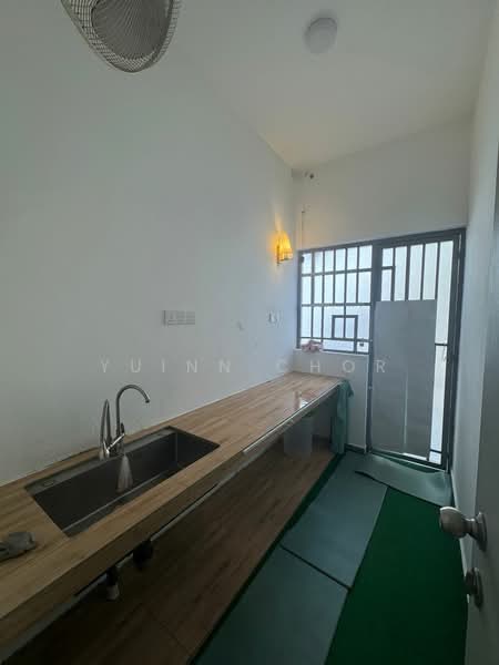 2-storey Terraced House for Sale in Bukit Indah (Iskandar Puteri (Nusajaya)) - Yuinn Chor - Kitchen - PropertyGuru.com.my