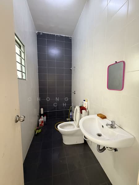 2-storey Terraced House for Rent in Bandar Nusa Rhu (Shah Alam) - Chong Yien Chin - PropertyGuru.com.my