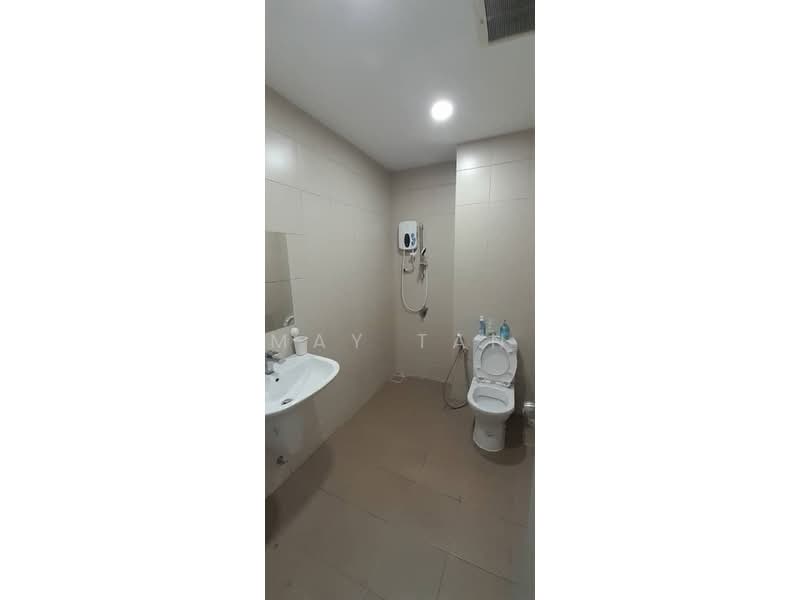 Service Residence for Rent at i-SOHO @ i-City - May Tan - Bathroom - PropertyGuru.com.my