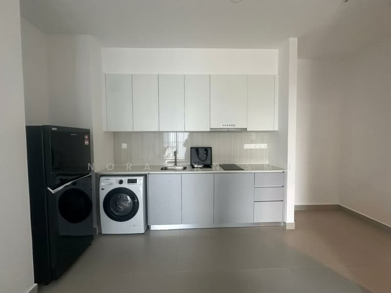 Servis Apartment untuk Disewa di SWNK Houze @ BBCC - Norafian SMH - Kitchen - PropertyGuru.com.my