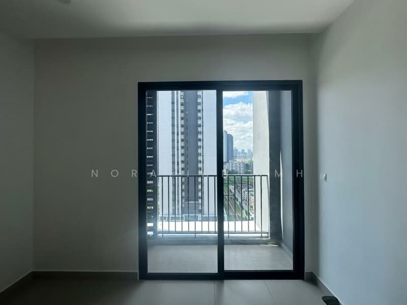 Servis Apartment untuk Disewa di SWNK Houze @ BBCC - Norafian SMH - Balcony - PropertyGuru.com.my