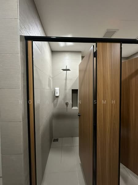 Servis Apartment untuk Disewa di SWNK Houze @ BBCC - Norafian SMH - Bathroom - PropertyGuru.com.my