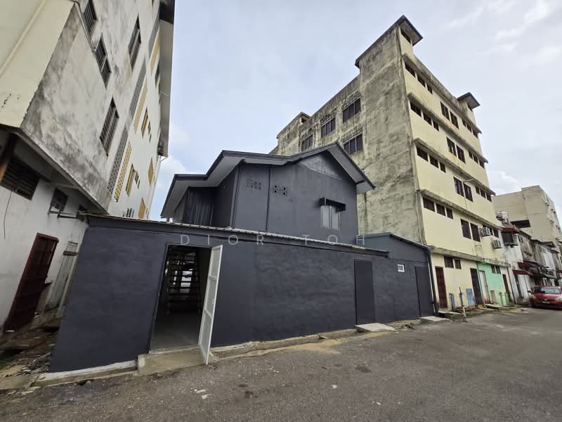 Shop / Office for Rent in Kuala Terengganu (Terengganu) - Dior Toh - Exterior - PropertyGuru.com.my