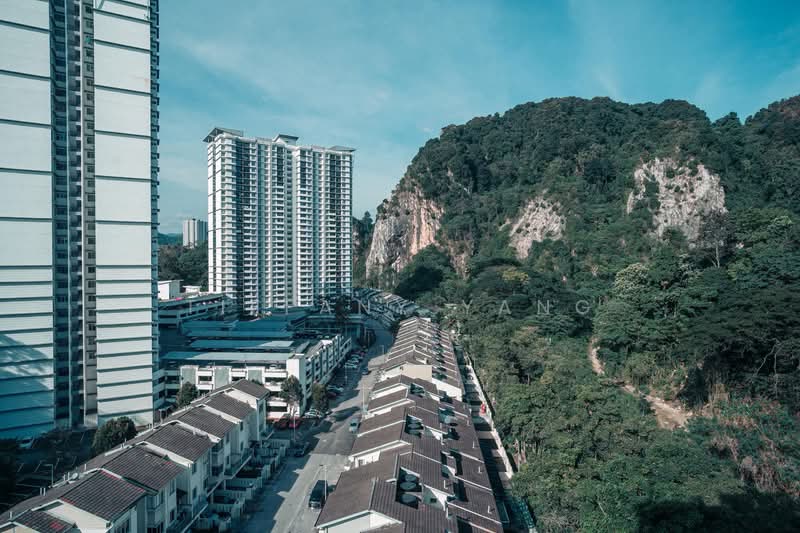 Pangsapuri untuk Dijual di Angsana Apartment - Tiffany Yang - Greeny View - PropertyGuru.com.my