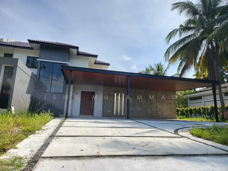 Semi-Detached House for Sale in Seremban 2 (Negeri Sembilan) - Ismi Muhammad - Exterior - PropertyGuru.com.my