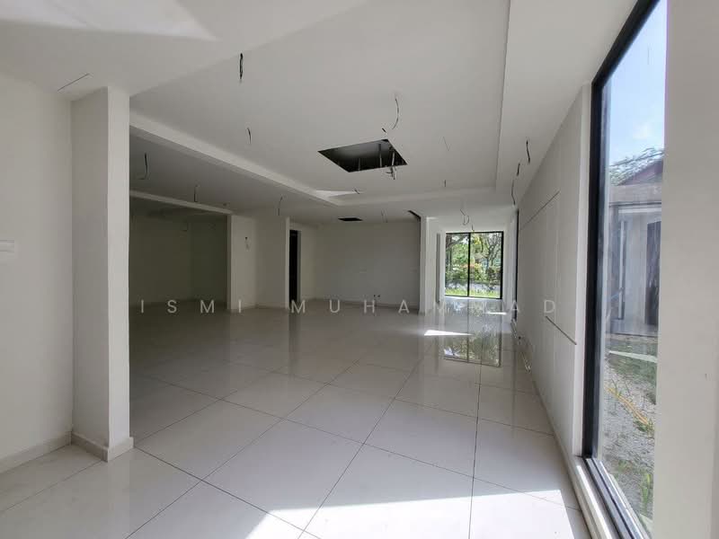 Semi-Detached House for Sale in Seremban 2 (Negeri Sembilan) - Ismi Muhammad - Interior - PropertyGuru.com.my