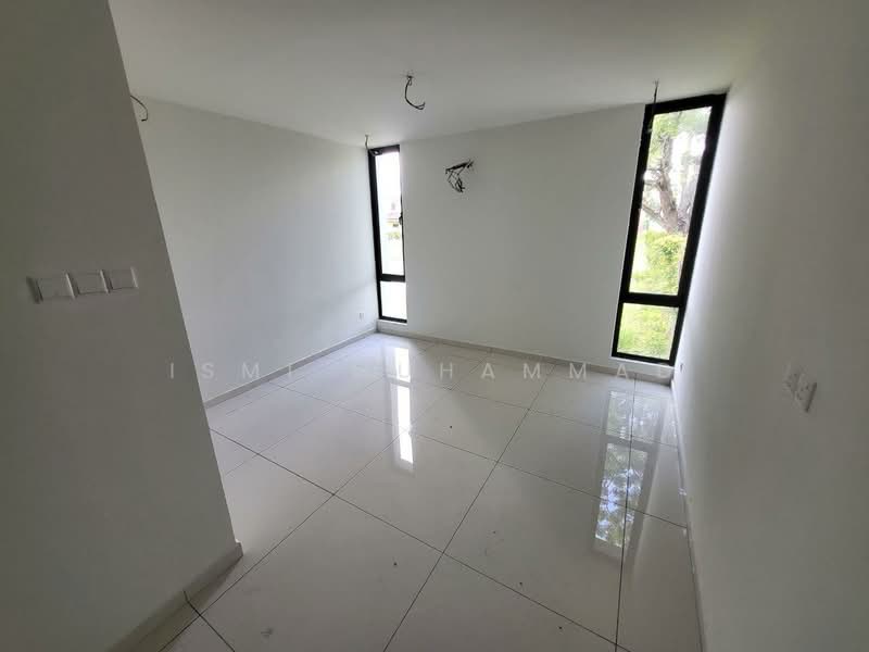 Semi-Detached House for Sale in Seremban 2 (Negeri Sembilan) - Ismi Muhammad - Interior - PropertyGuru.com.my
