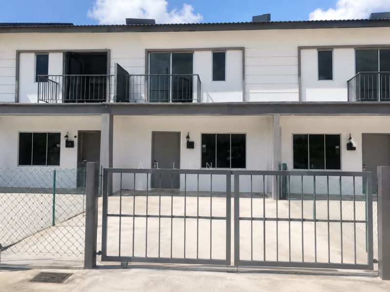 2-storey Terraced House for Sale in Tasek Gelugor (Penang) - Allen . - Exterior - PropertyGuru.com.my