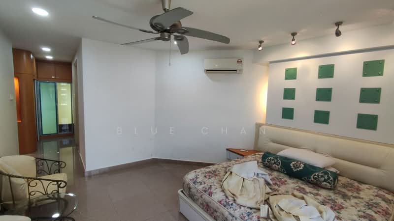 Condominium for Rent at The Straits View Condominium - Blue Chan - Bedroom - PropertyGuru.com.my