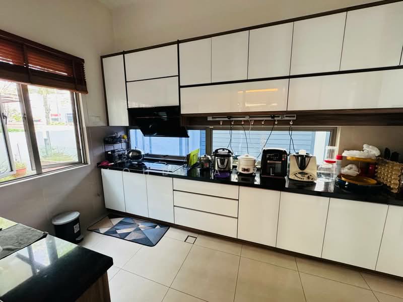 Rumah Berkembar untuk Dijual di Temasya Glenmarie (Glenmarie) - Mohd Fadzli - PropertyGuru.com.my