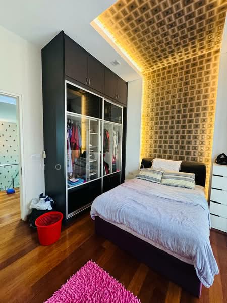 Rumah Berkembar untuk Dijual di Temasya Glenmarie (Glenmarie) - Mohd Fadzli - Bedroom - PropertyGuru.com.my