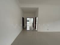 For Sale - Rumah Banglo Setingkat untuk Dijual di Serdang