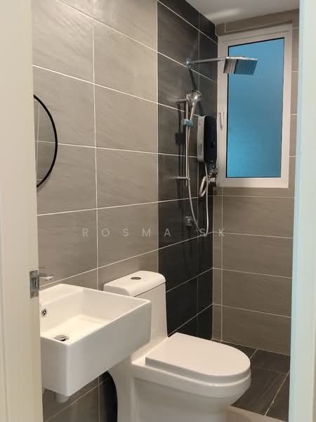 Kondominium untuk Disewa di SkyMillion Residence - Rosma SK - Sharing bathroom - PropertyGuru.com.my