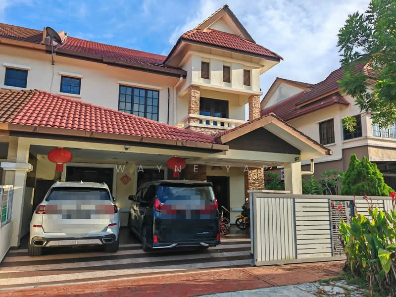 Semi-Detached House for Sale in Bandar Nusaputra (Puchong) - Wayne Yap - Exterior - PropertyGuru.com.my
