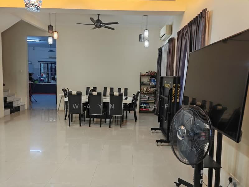 Semi-Detached House for Sale in Bandar Nusaputra (Puchong) - Wayne Yap - Dining Room - PropertyGuru.com.my
