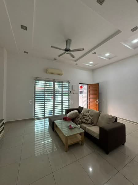 2-storey Terraced House for Rent in Taman Kota Permai (Bukit Mertajam) - Calvin Ooi - Living Room - PropertyGuru.com.my