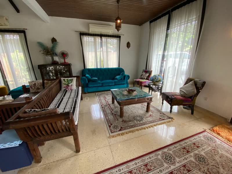 Bungalow for Sale in Taman Kolam Air (Johor Bahru) - Phoebe Foo - Living Room - PropertyGuru.com.my