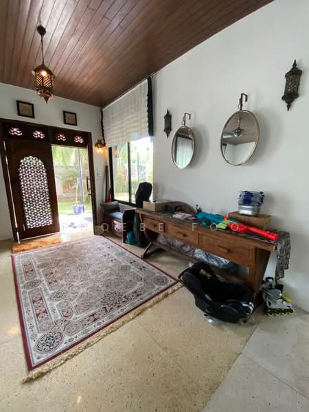 Bungalow for Sale in Taman Kolam Air (Johor Bahru) - Phoebe Foo - Entrance - PropertyGuru.com.my
