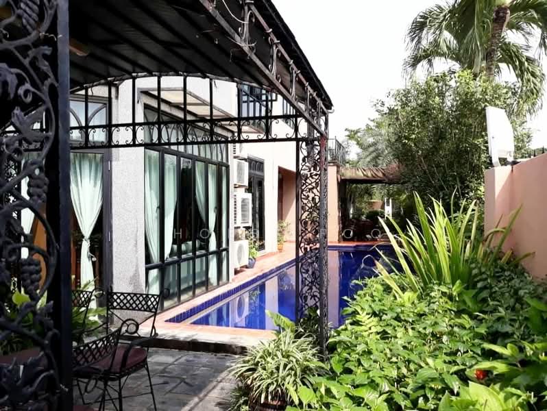 Bungalow for Sale in Taman Kolam Air (Johor Bahru) - Phoebe Foo - Exterior - PropertyGuru.com.my