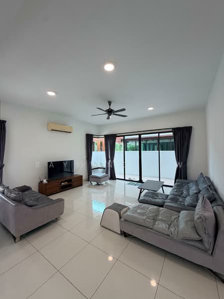 Rumah Banglo untuk Dijual di Horizon Hills (Iskandar Puteri (Nusajaya)) - Raymond Low - Living Room - PropertyGuru.com.my