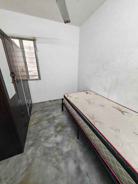 Townhouse for Rent in Taman Crescentia (Simpang Ampat) - Boon Haw Ooi - Bedroom - PropertyGuru.com.my