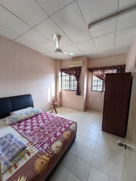 2-storey Terraced House for Sale in Bandar Bukit Puchong 2 (Puchong) - Bryan Lee - Bedroom - PropertyGuru.com.my