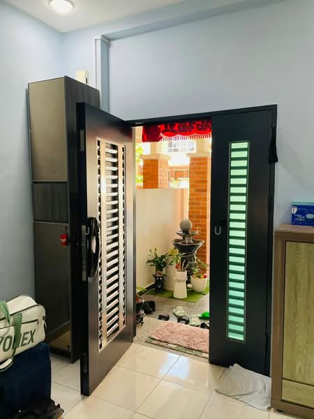Terraced House for Sale in Sungai Long (Bandar Sungai Long) - Jack Leu - Entrance - PropertyGuru.com.my
