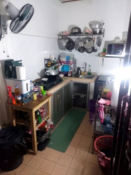 Rumah Teres untuk Dijual di Alam Damai (Cheras) - Kelly Chua - Kitchen - PropertyGuru.com.my