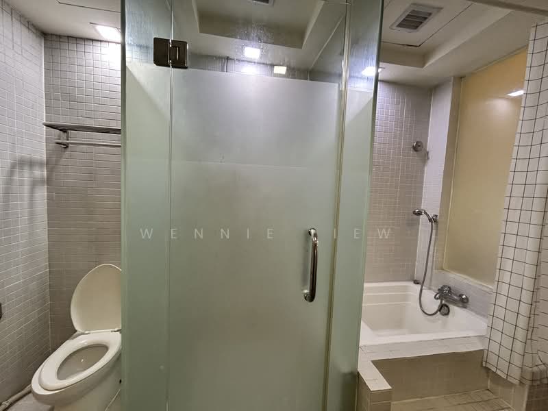 Service Residence for Rent at Peninsular Residence - Wennie Liew - Bathroom - PropertyGuru.com.my