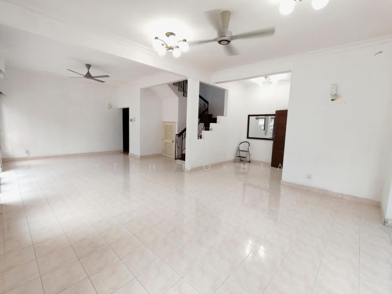 Rumah Teres 2.5 Tingkat untuk Dijual di Presint 16 (Putrajaya) - PETAH MOKHTAR - Living Room - PropertyGuru.com.my