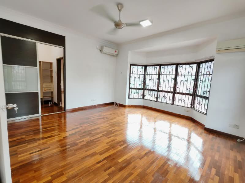 Rumah Teres 2.5 Tingkat untuk Dijual di Presint 16 (Putrajaya) - PETAH MOKHTAR - Living Room - PropertyGuru.com.my