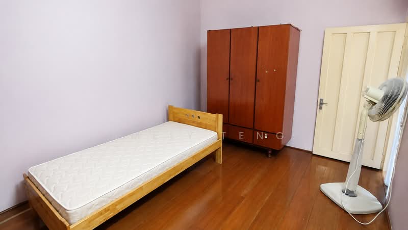 Rumah Teres 1 Tingkat untuk Dijual di Kampung Simee (Ipoh) - Amely Teng - Bedroom - PropertyGuru.com.my