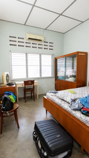 Rumah Teres 1 Tingkat untuk Dijual di Kampung Simee (Ipoh) - Amely Teng - Bedroom - PropertyGuru.com.my