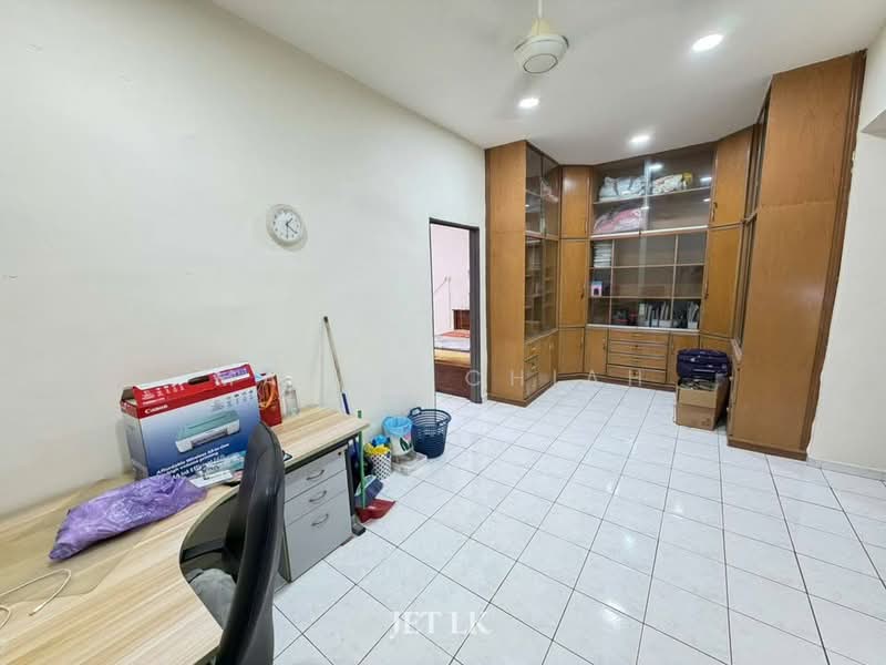 Rumah Teres 2 Tingkat untuk Dijual di Taman Bayu Perdana (Klang) - Mason Chiah - PropertyGuru.com.my