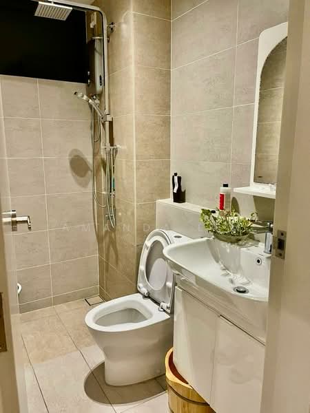 Service Residence for Sale at Setia City Residences - Amanda Lim - Bathroom - PropertyGuru.com.my