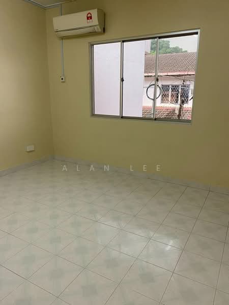 2-storey Terraced House for Sale in Taman Putra (Ampang) - Alan Lee - PropertyGuru.com.my