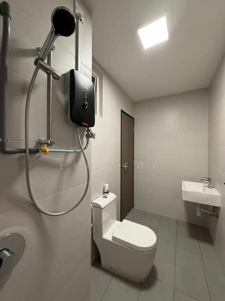 Servis Apartment untuk Disewa di TRELLIS RESIDENCES - Eric Foo - Bathroom - PropertyGuru.com.my