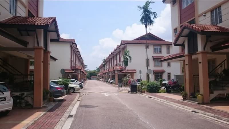 Kondominium untuk Dijual di Nusavilla - Alice Goh - Exterior - PropertyGuru.com.my