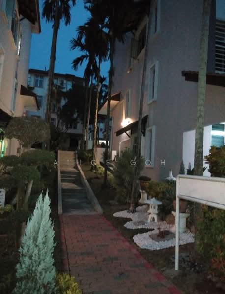 Kondominium untuk Dijual di Nusavilla - Alice Goh - Exterior - PropertyGuru.com.my