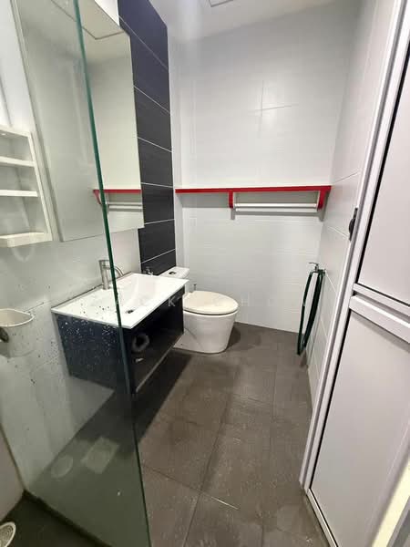 Rumah Teres 1 Tingkat untuk Dijual di Taman Bestari Indah (Ulu Tiram) - Zack Chow - Bathroom - PropertyGuru.com.my