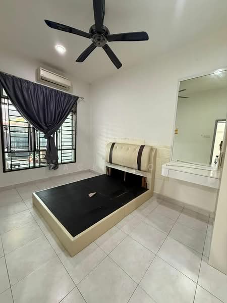 Rumah Teres 1 Tingkat untuk Dijual di Taman Bestari Indah (Ulu Tiram) - Zack Chow - Bedroom - PropertyGuru.com.my
