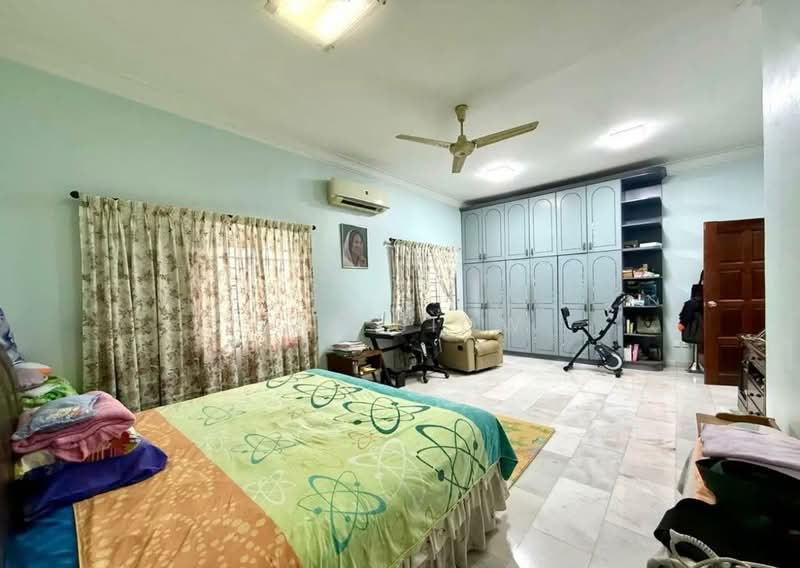 Bungalow for Sale in Taman Melodies (Johor Bahru) - Eva Siow - Bedroom - PropertyGuru.com.my